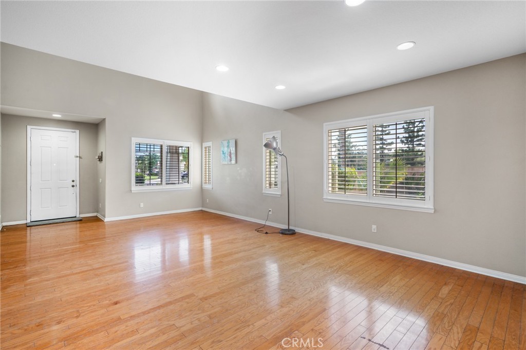 19106 Stagecoach Lane Riverside, CA 92508 - Photo 6 of 39