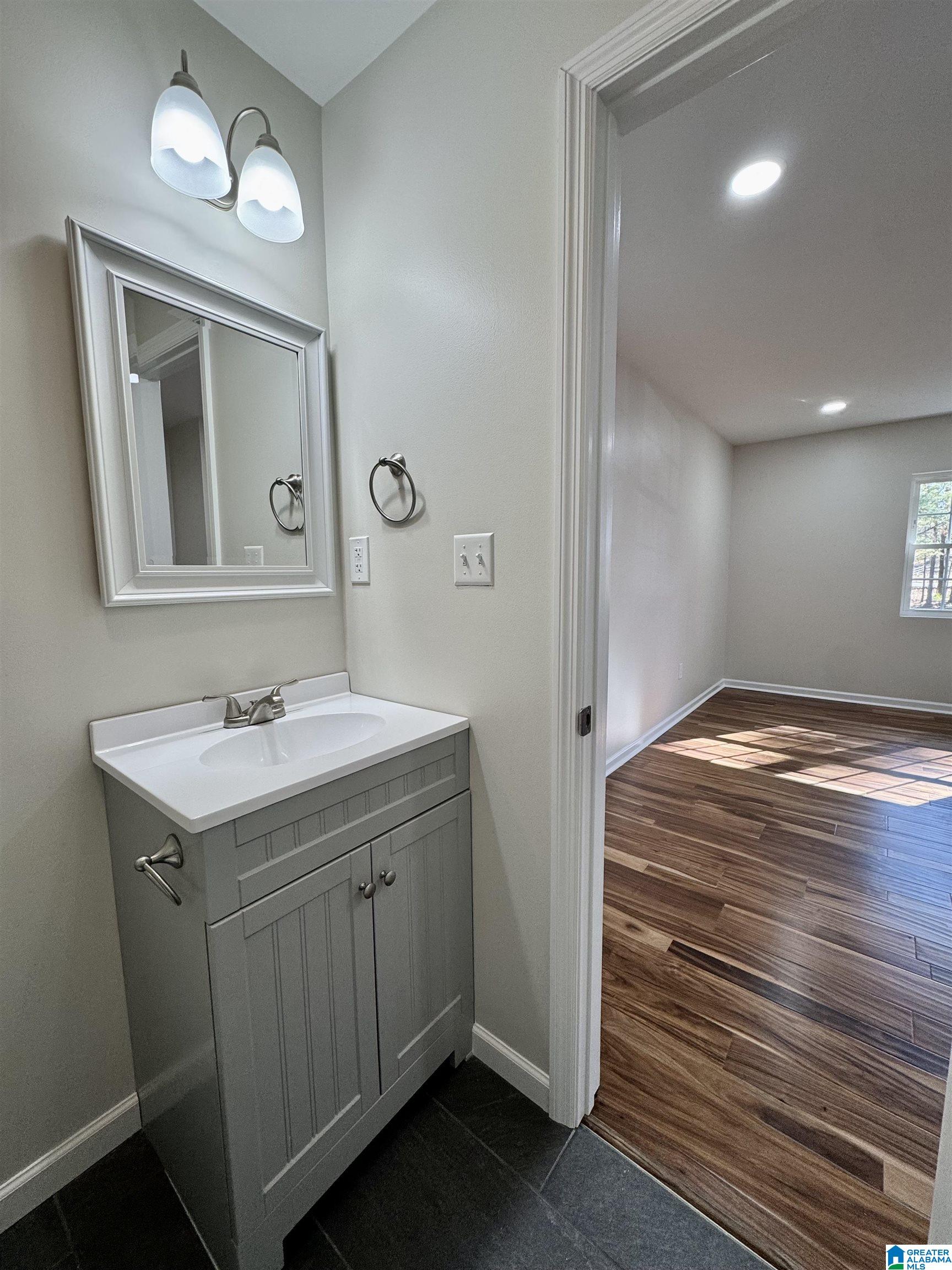645 Skyview Lake Road Warrior, AL 35180 - Photo 39 of 53