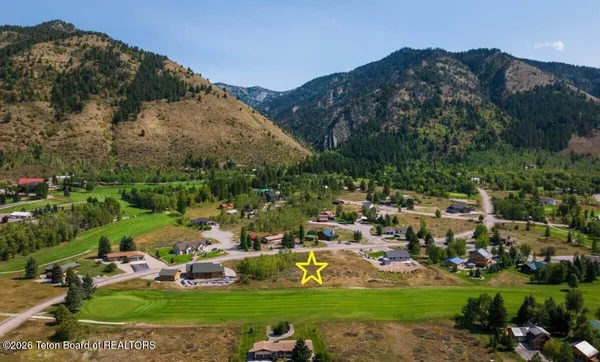$1,149,000 | 147 Last Chance Drive, Star Valley Ranch, WY 83127