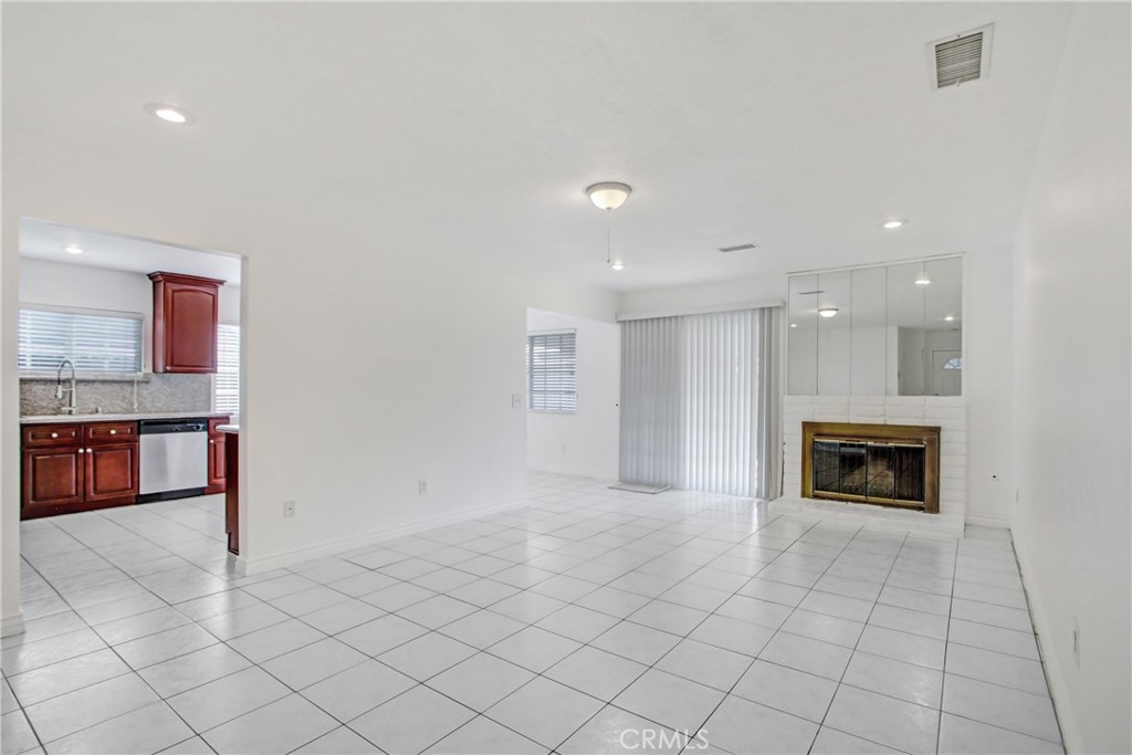 4454 Monitor Court Riverside, CA 92503 - Photo 3 of 20