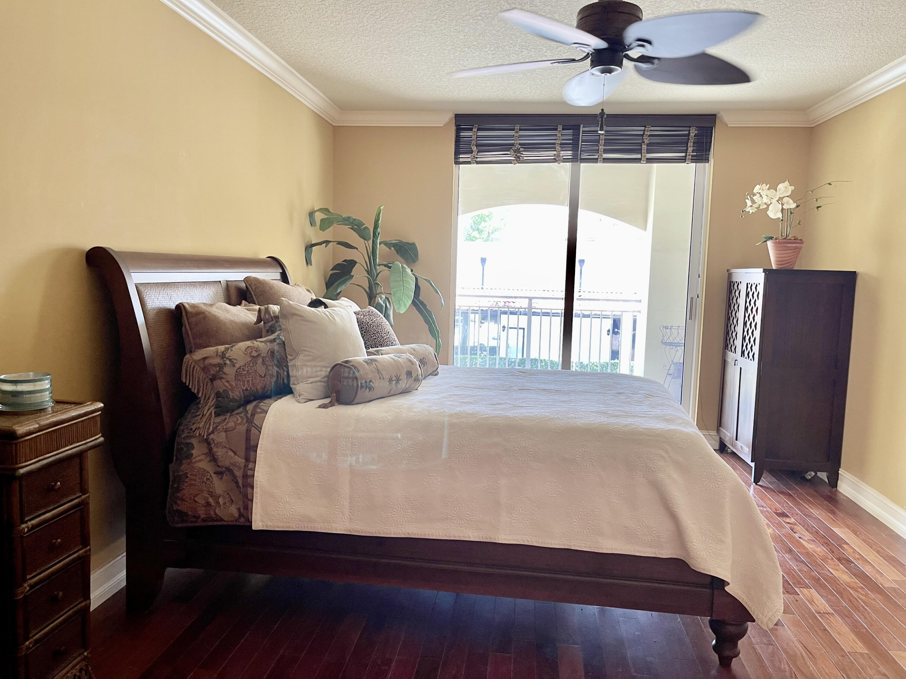 99 Southeast Mizner Boulevard, Unit 223 Boca Raton, FL 33432 - Photo 18 of 23 Master Bedroom