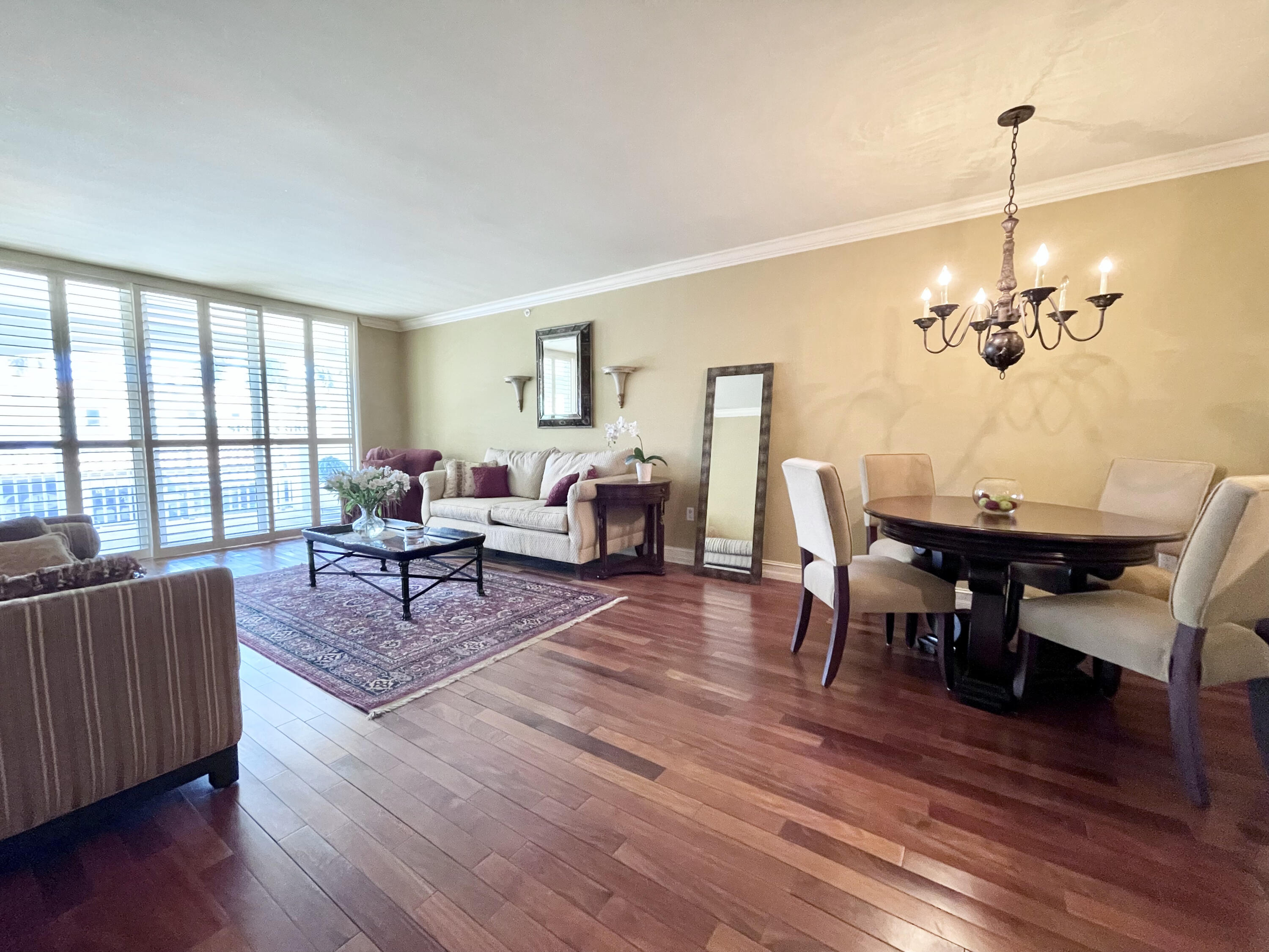 99 Southeast Mizner Boulevard, Unit 223 Boca Raton, FL 33432 - Photo 7 of 23 IMG_4024