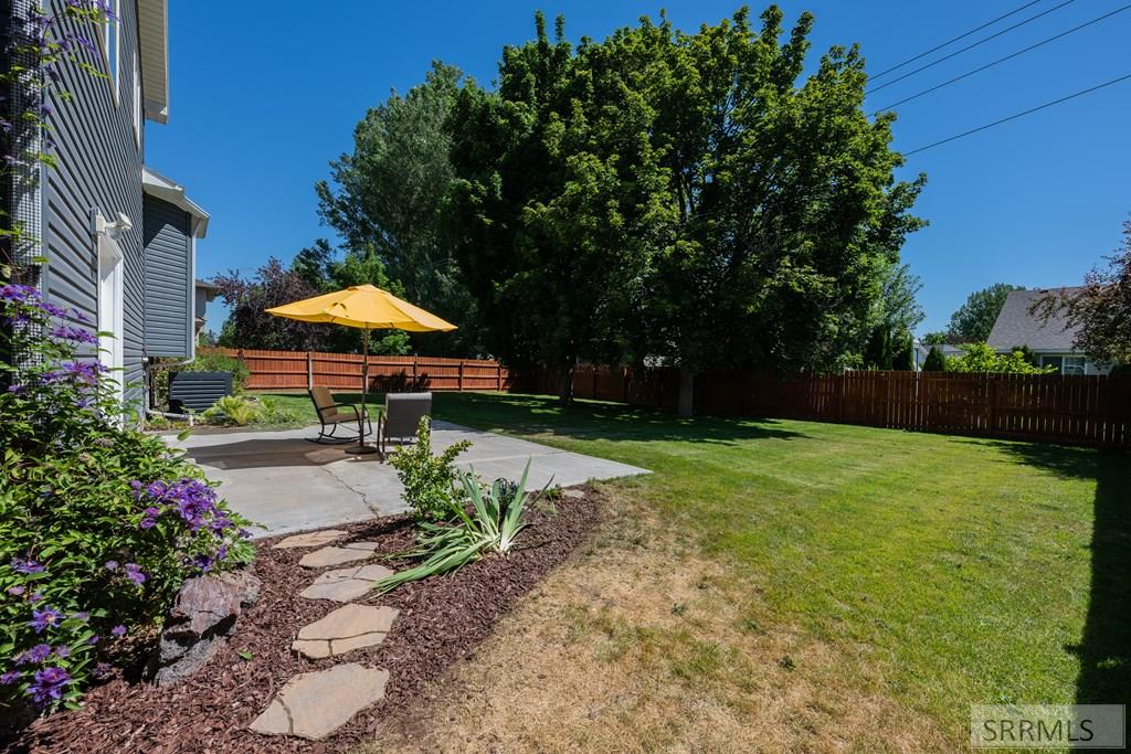 2755 Ridgecrest Drive Idaho Falls, ID 83404 - Photo 45 of 48