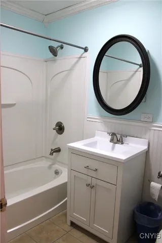 $366,900 | 37 Janet Terrace, New Hartford, NY 13413