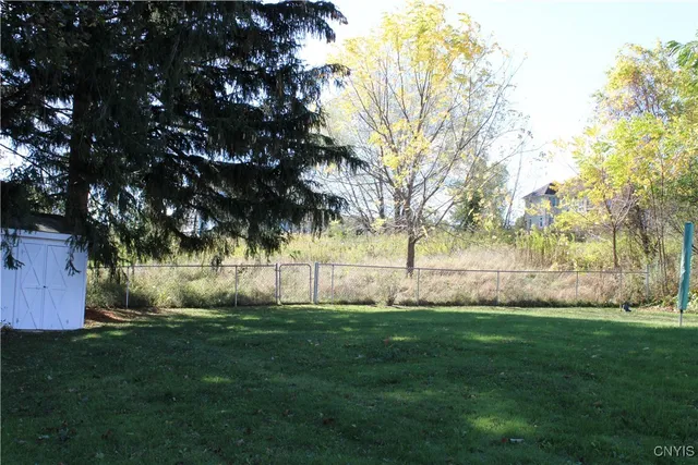 $366,900 | 37 Janet Terrace, New Hartford, NY 13413