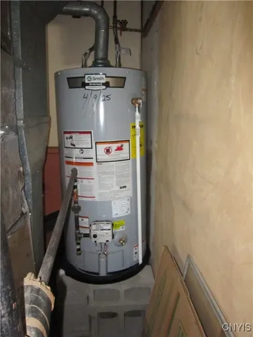 $366,900 | 37 Janet Terrace, New Hartford, NY 13413