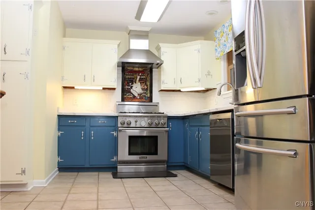 $366,900 | 37 Janet Terrace, New Hartford, NY 13413