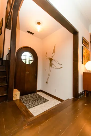 $325,000 | 218 North Brinton Avenue, Dixon, IL 61021