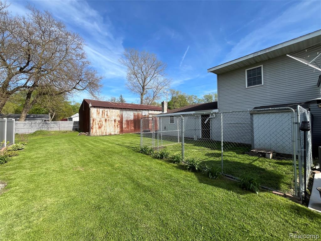 12660 Grafton Road Carleton, MI 48117 - Photo 68 of 97