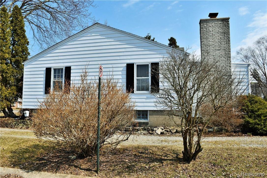 18365 Beverly Road Franklin, MI 48025 - Photo 36 of 48 DSC_0569 (2).jpg