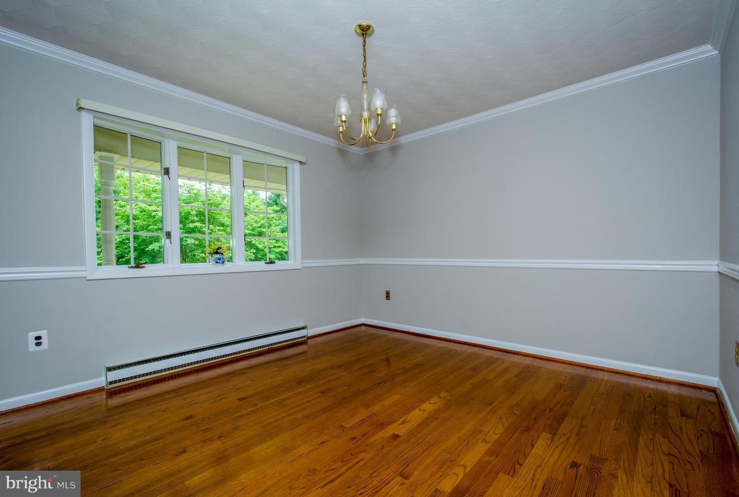 3520 Mill Green Road Street, MD 21154 - Photo 14 of 29 Dining Room