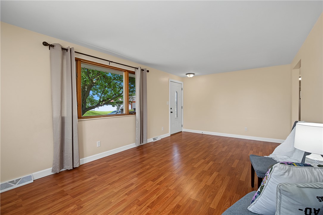 1209 Student Avenue Springfield, OH 45503 - Photo 11 of 47