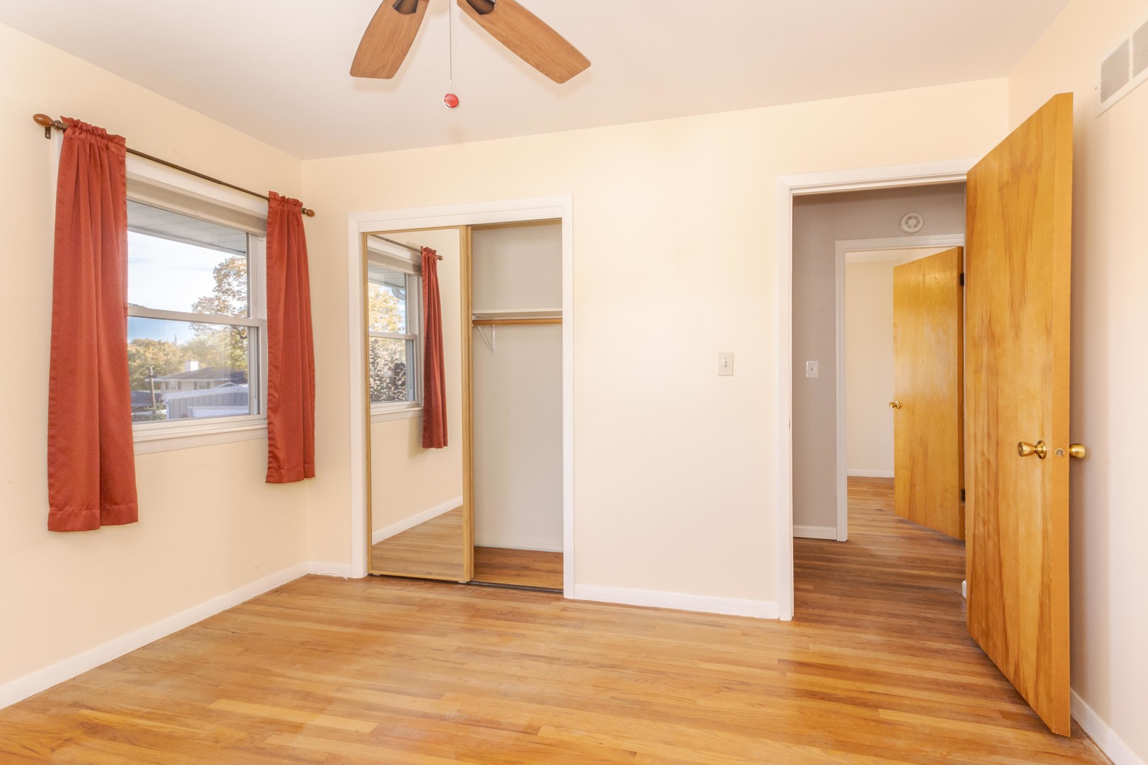 1306 Anderson Street Bloomington, IL 61701 - Photo 15 of 45 Gallery Image 15