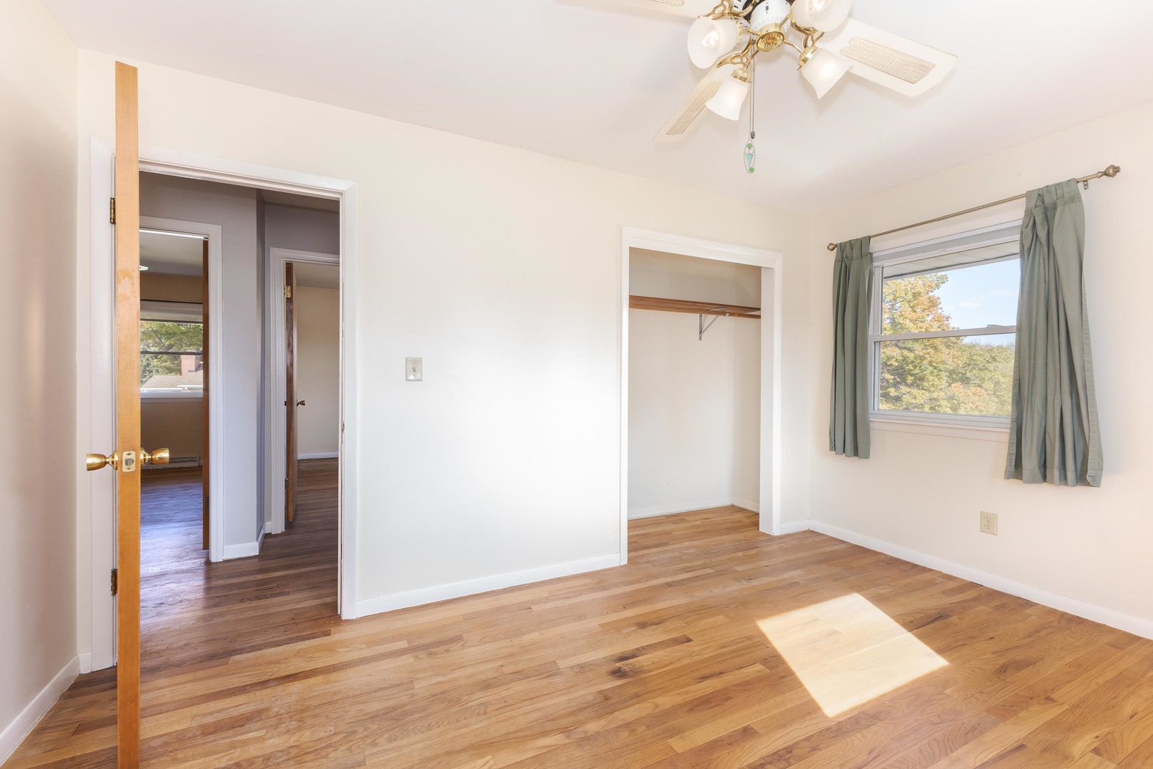 1306 Anderson Street Bloomington, IL 61701 - Photo 17 of 45 Gallery Image 17
