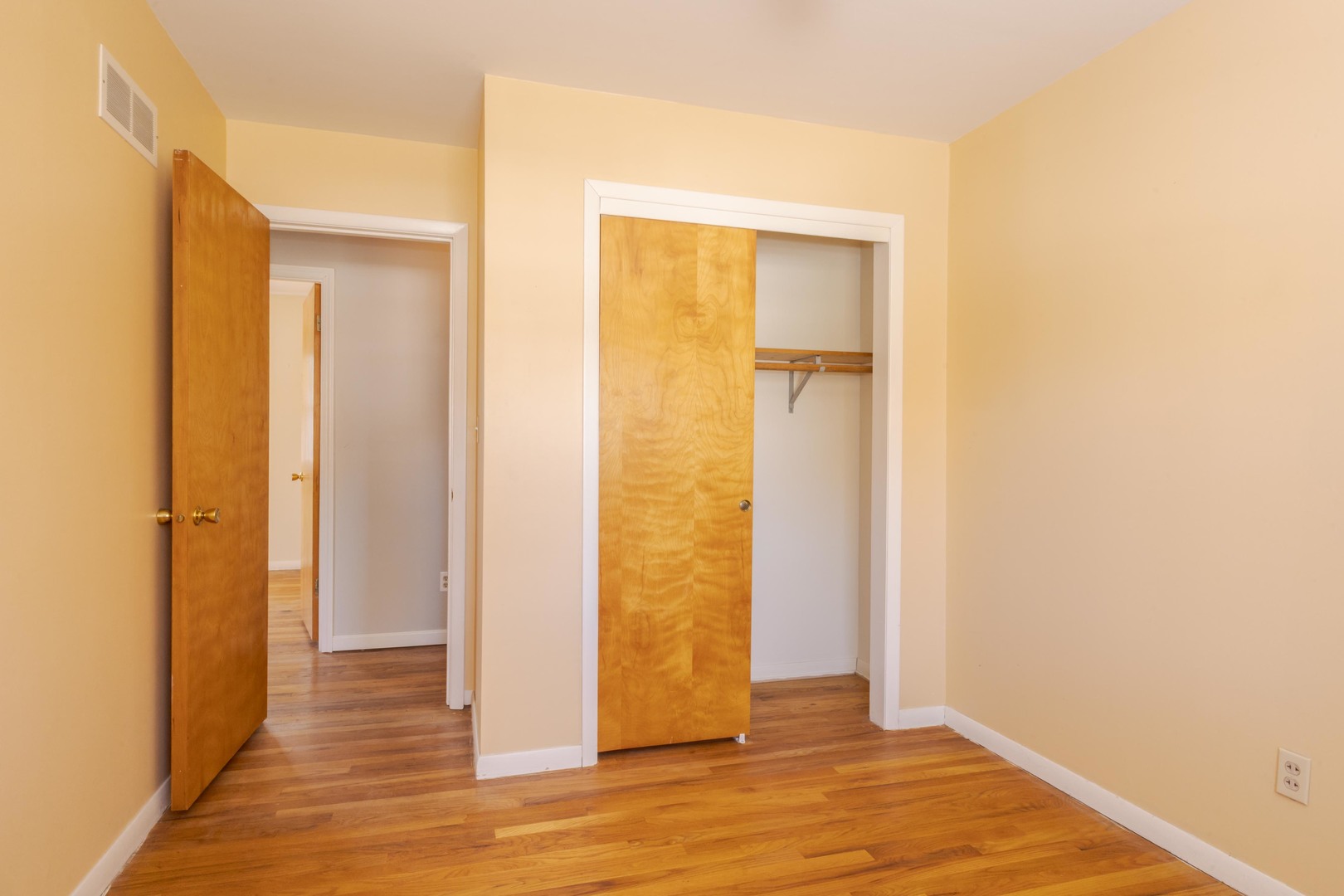 1306 Anderson Street Bloomington, IL 61701 - Photo 19 of 45 Gallery Image 19