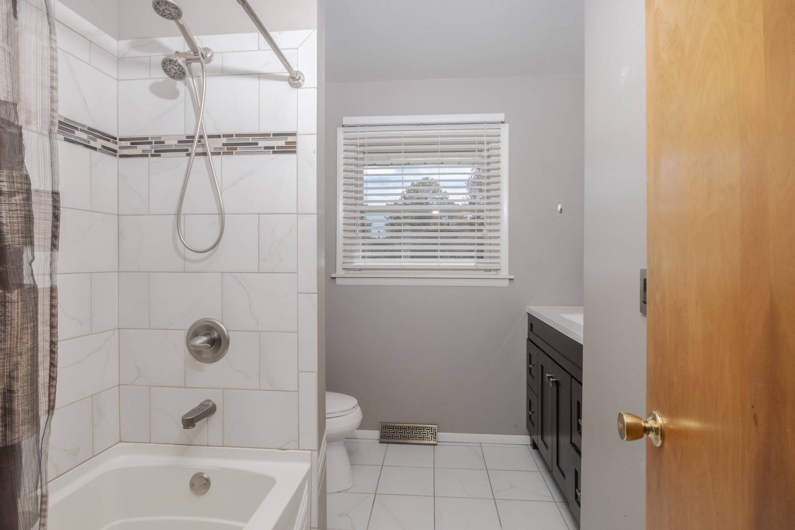 1306 Anderson Street Bloomington, IL 61701 - Photo 22 of 45 Gallery Image 22