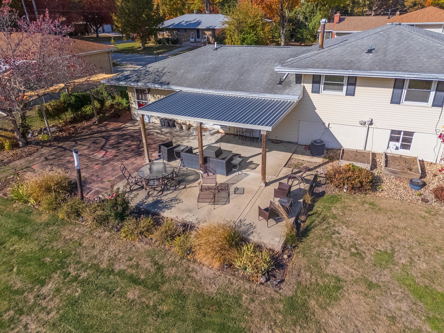 1306 Anderson Street Bloomington, IL 61701 - Photo 39 of 45 Gallery Image 39