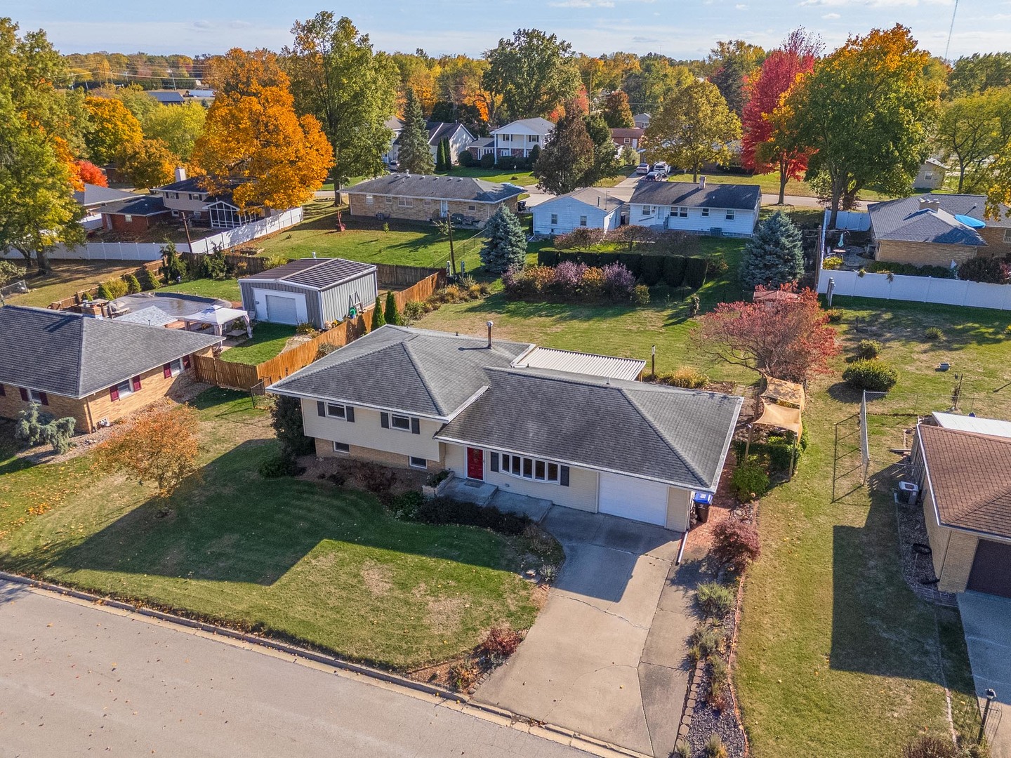 1306 Anderson Street Bloomington, IL 61701 - Photo 42 of 45 Gallery Image 42