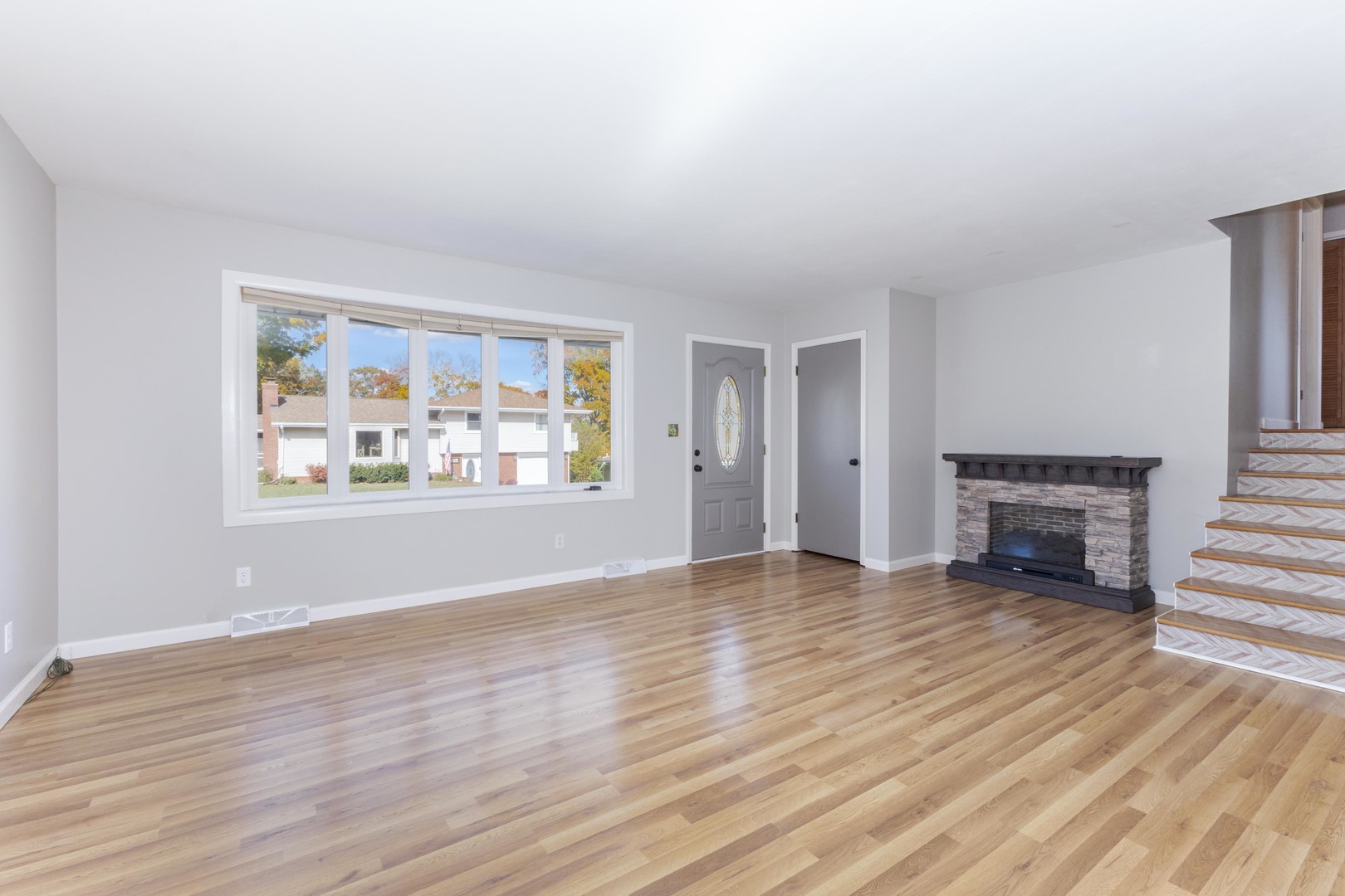 1306 Anderson Street Bloomington, IL 61701 - Photo 9 of 45 Gallery Image 9