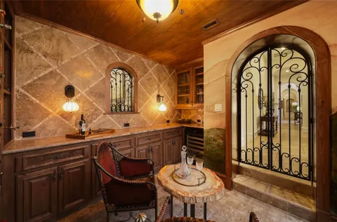$2,999,999 | 79 North Gary Glen Circle, The Woodlands, TX 77382
