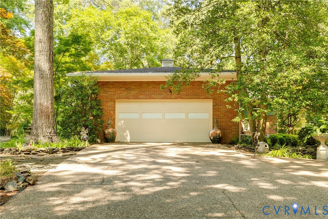10475 Cherokee Road Richmond, VA 23235 - Photo 74 of 74 Attached oversized garage.