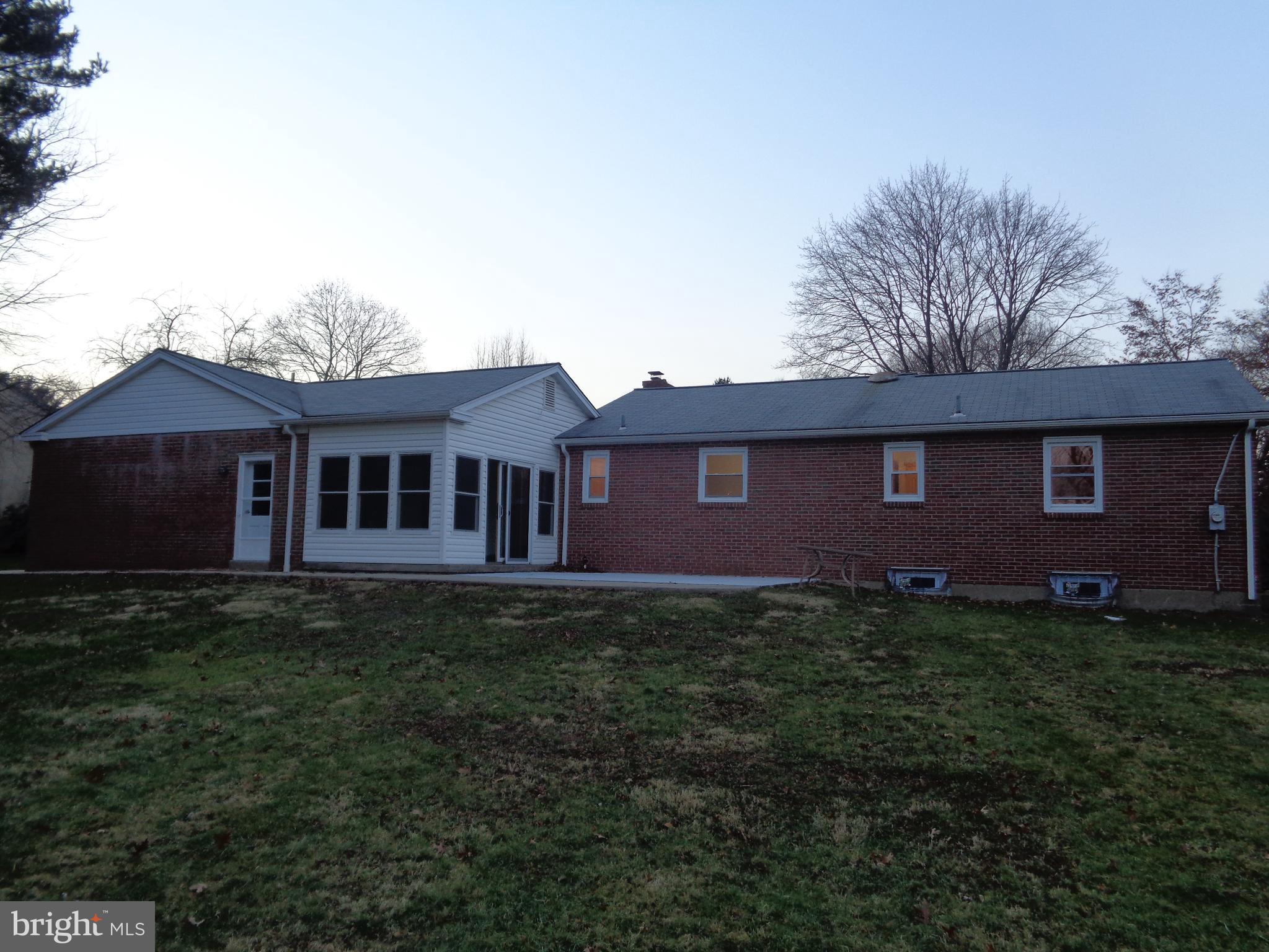 311 Evergreen Road Horsham, PA 19044 - Photo 2 of 26 Exterior Back