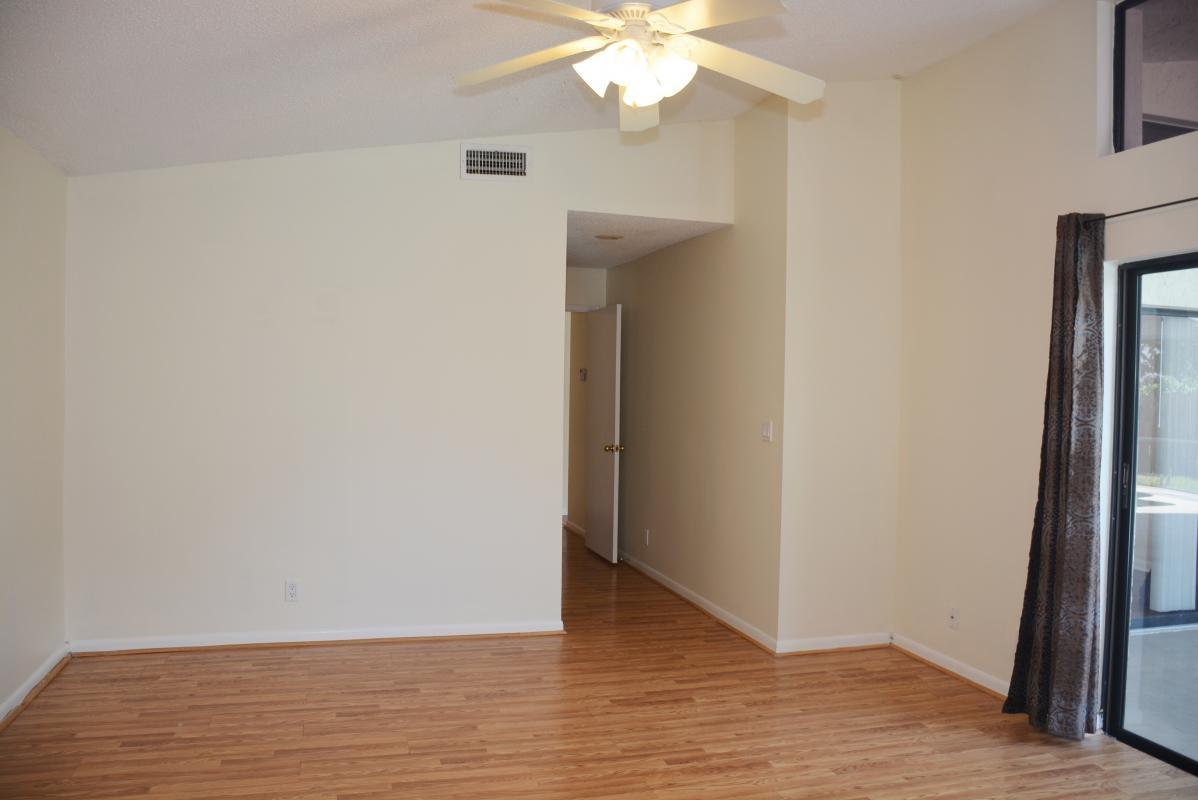 11681 Timberwood Road Boca Raton, FL 33428 - Photo 16 of 23 DET9DE_still_bar-
