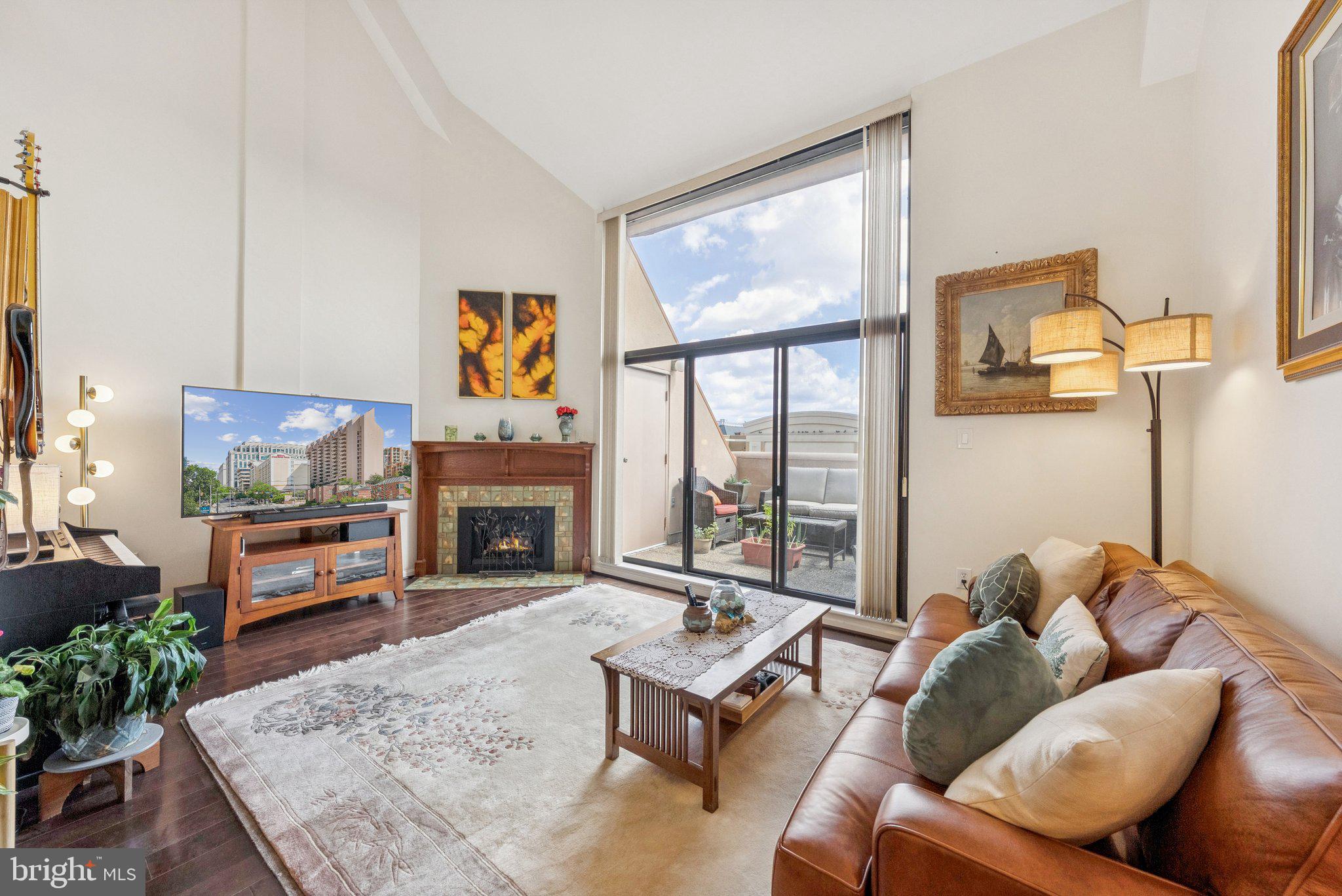 1301 North Courthouse Road, Unit 1810 Arlington, VA 22201 - Photo 6 of 29