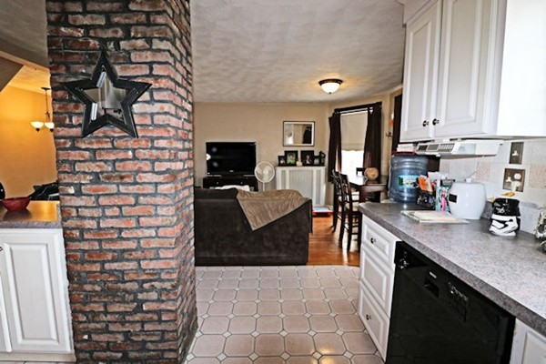 46 Bartlett Road Winthrop, MA 02152 - Photo 9 of 13 Gallery Image 9