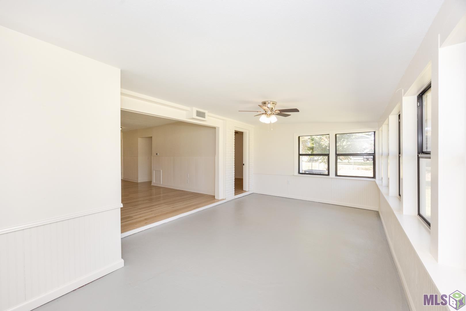 11455 Hooper Road Baton Rouge, LA 70818 - Photo 12 of 29