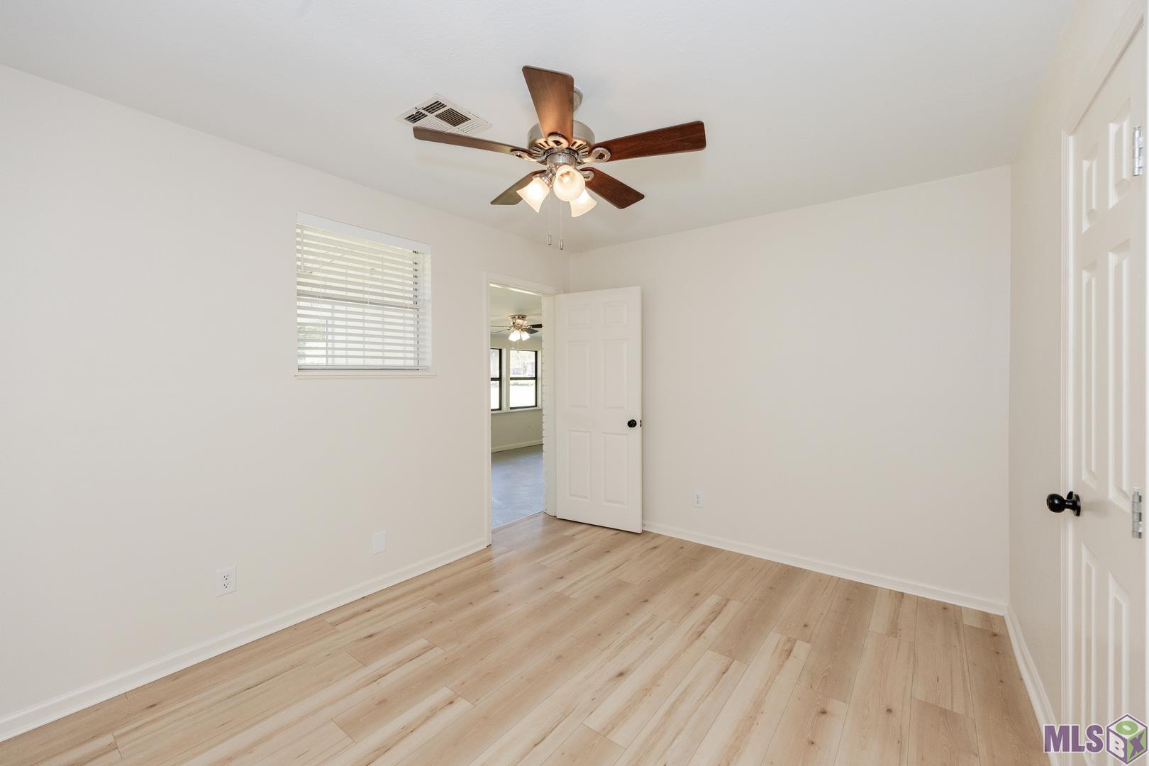 11455 Hooper Road Baton Rouge, LA 70818 - Photo 16 of 29