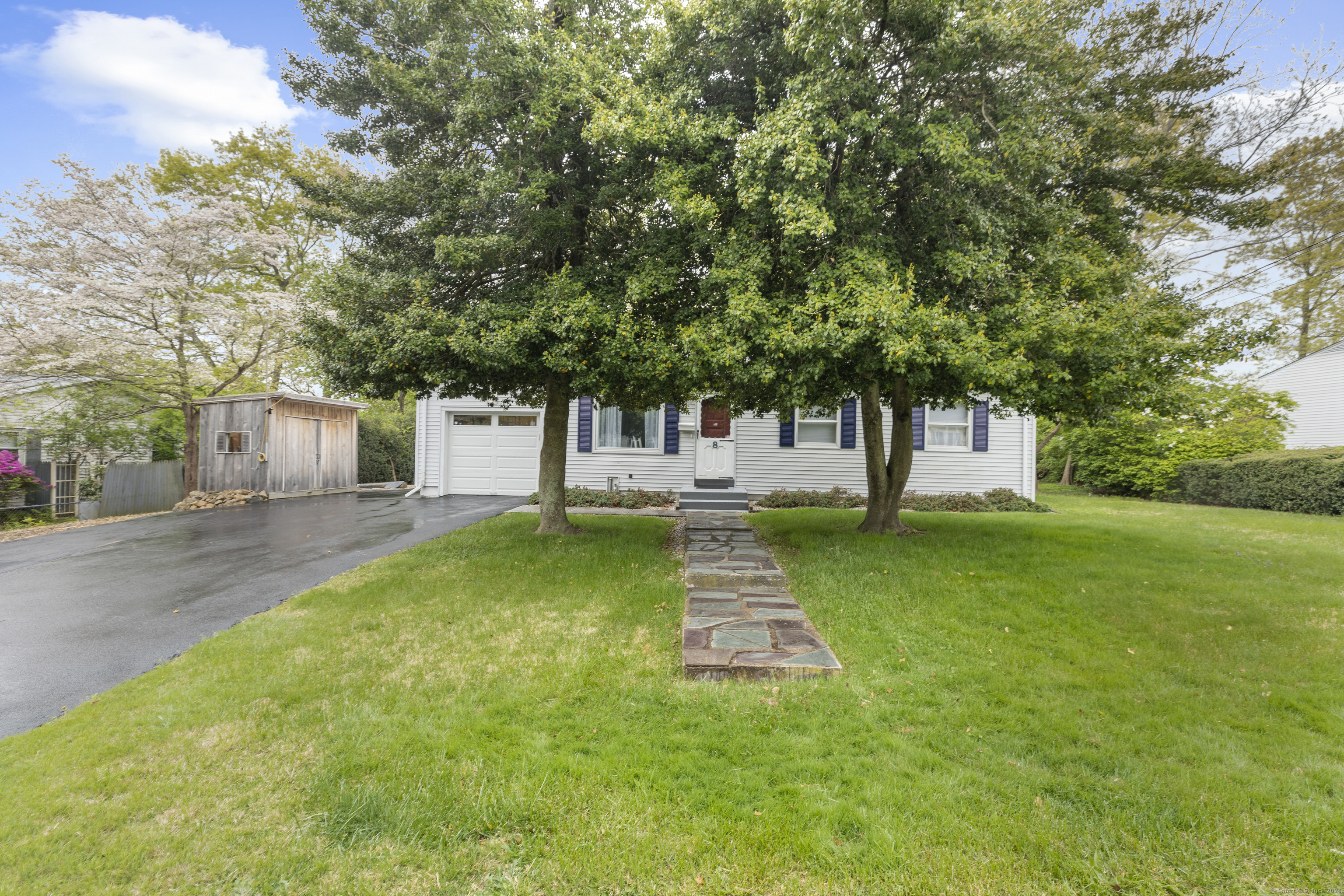 8 Canterbury Road Groton, CT 06355 - Photo 1 of 1