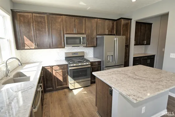 $2,800 | 11134 Ensle Drive, Evansville, IN 47725