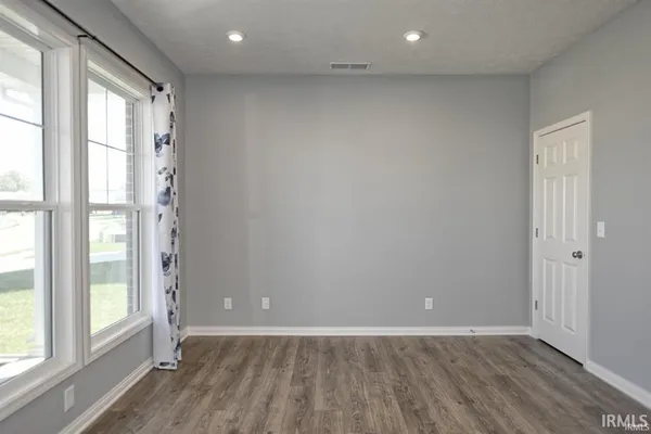 $2,800 | 11134 Ensle Drive, Evansville, IN 47725