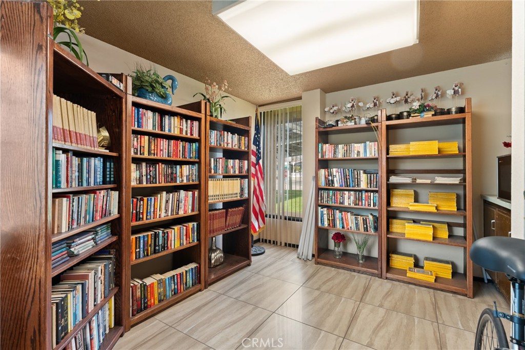 3883-spc 169 Buchanan Riverside, CA 92503 - Photo 32 of 47