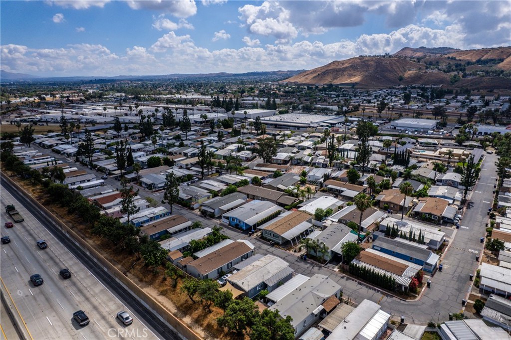 3883-spc 169 Buchanan Riverside, CA 92503 - Photo 45 of 47