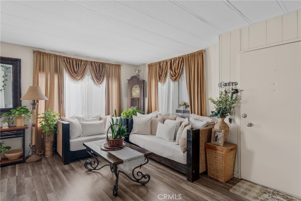 3883-spc 169 Buchanan Riverside, CA 92503 - Photo 6 of 47