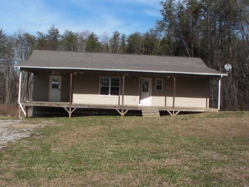 999 Leffle Webb Road Crossville, TN 38572 - Photo 1 of 1 Primary Photo