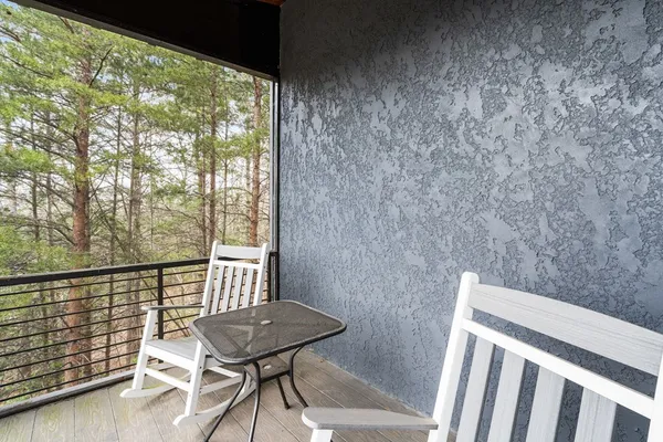 $1,100,000 | 23 Lake Trail West, Hiawassee, GA 30546