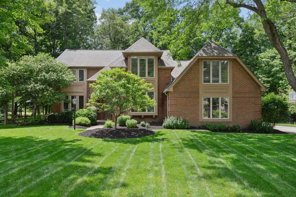 $665,000 | 4821 Canterwood Court, Hilliard, OH 43026
