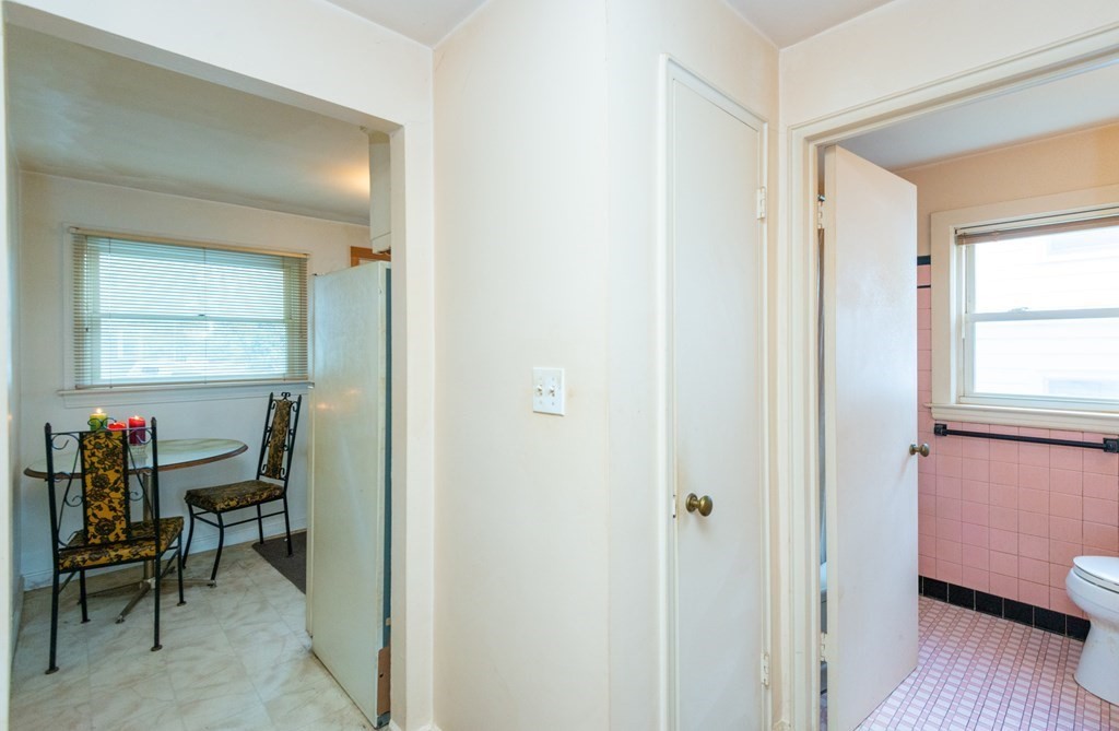 41 Bates Road Swampscott, MA 01907 - Photo 18 of 42 Gallery Image 18