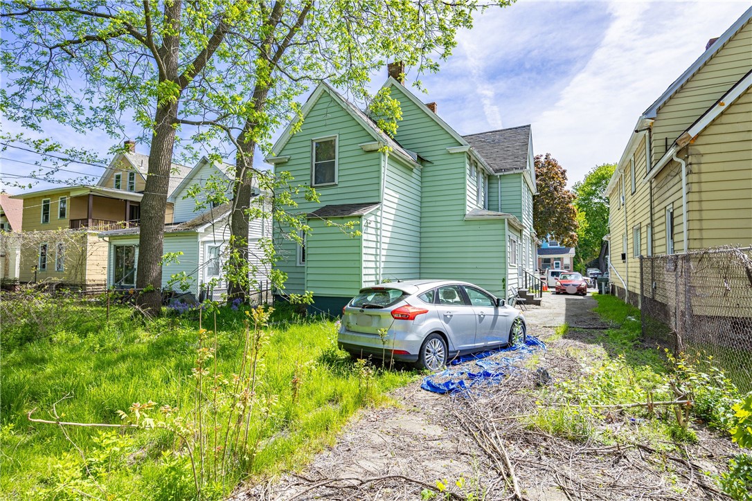 39 Austin Street, Unit 39 Rochester, NY 14606 - Photo 29 of 29 backyard