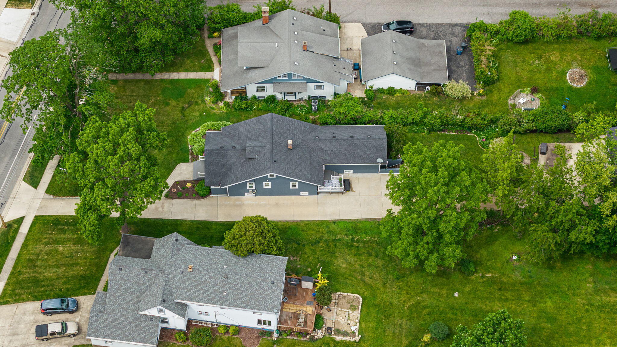 504 South Court Street Crown Point, IN 46307 - Photo 58 of 61 an aerial view of a house with a garden and yard