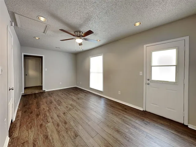 $1,895 | 1101 Johns Drive, Euless, TX 76039