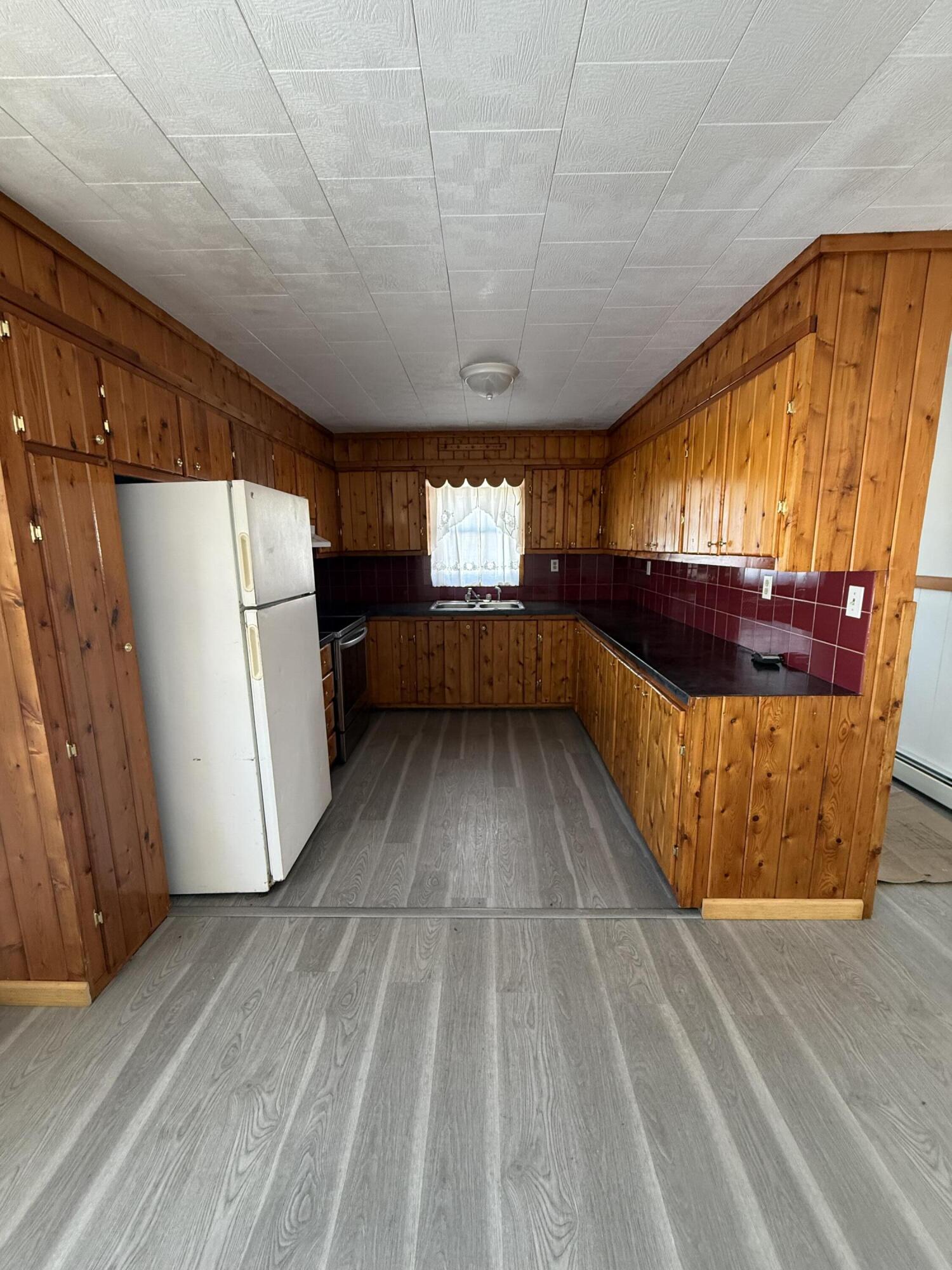123 Meridian Road Champlain, NY 12919 - Photo 2 of 33 IMG_3654