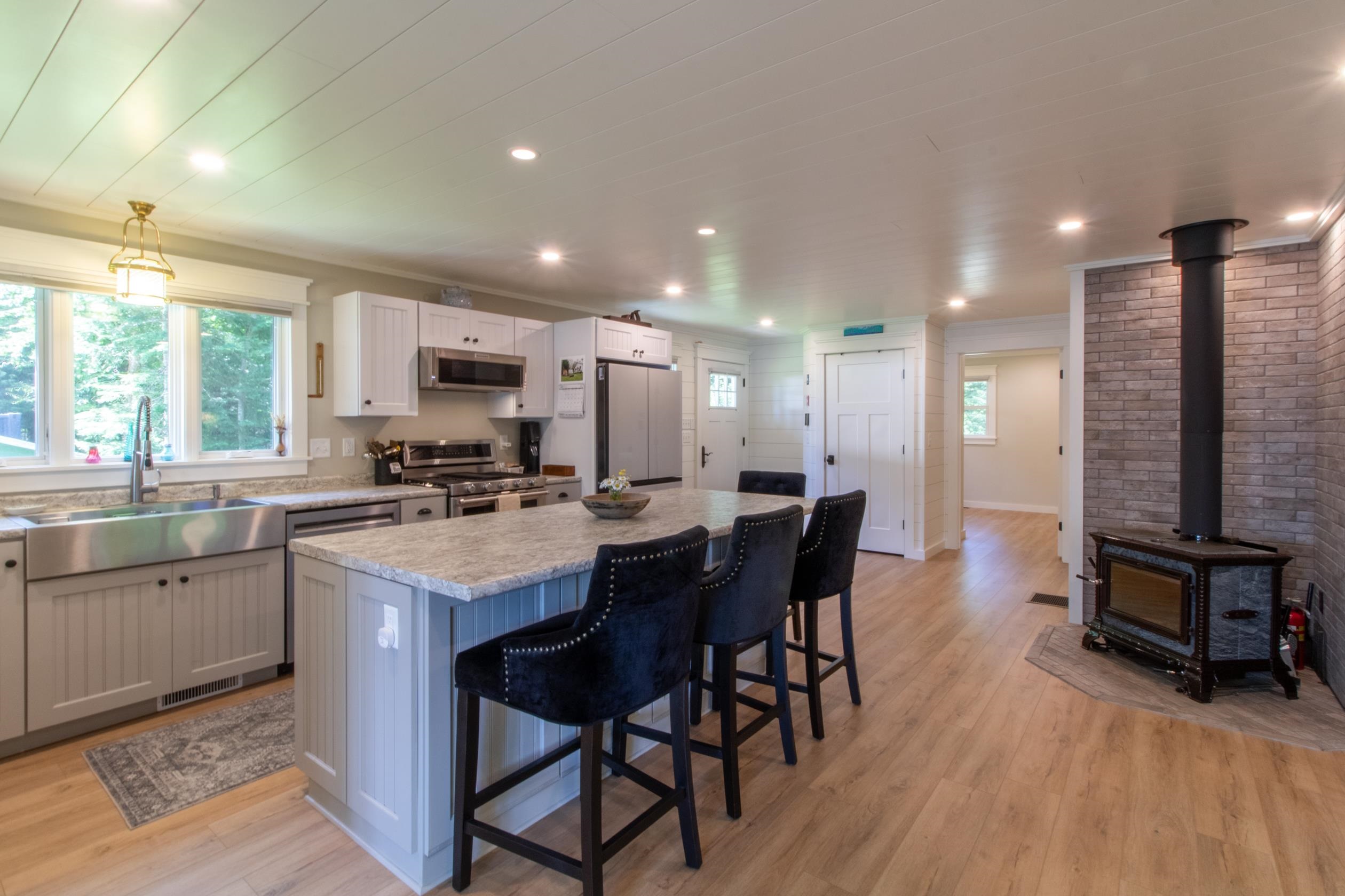 448 North Shore Road Holland, VT 05830 - Photo 11 of 59 Gallery Image 11