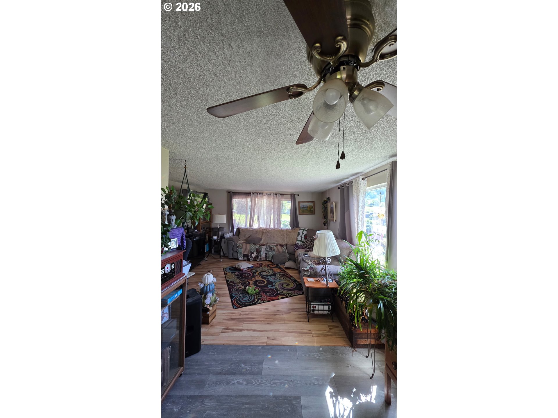 192 Reston Avenue Dillard, OR 97432 - Photo 11 of 21