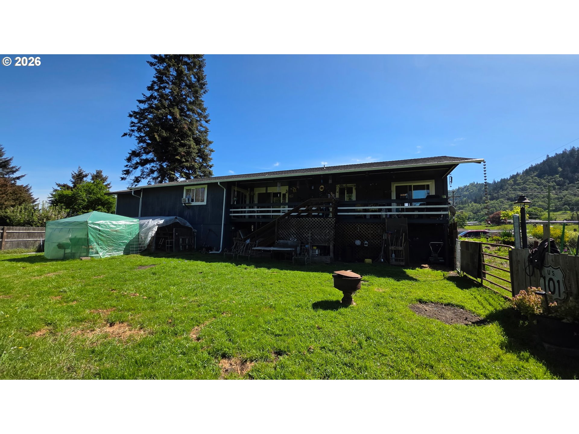 192 Reston Avenue Dillard, OR 97432 - Photo 5 of 21