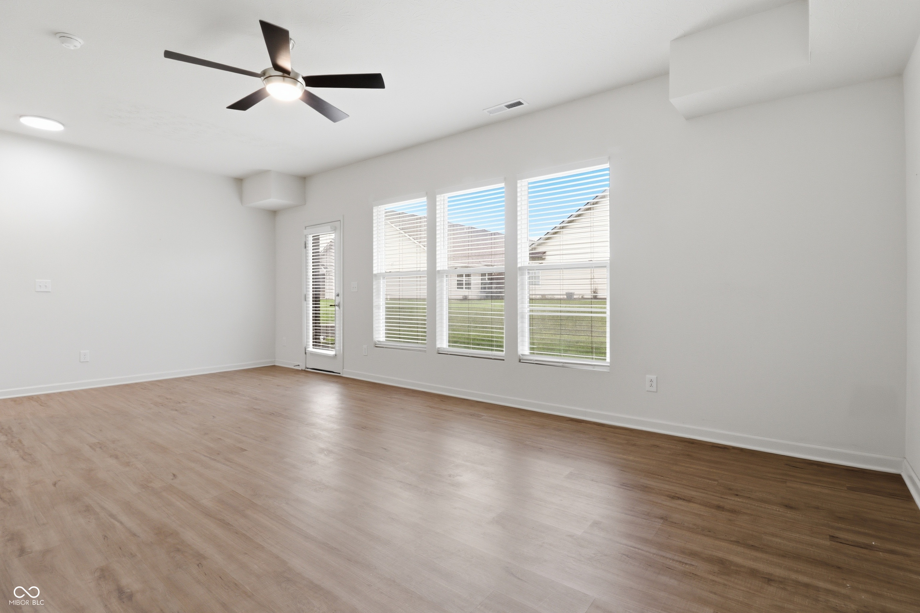 9739 Junction Station Fishers, IN 46037 - Photo 19 of 34