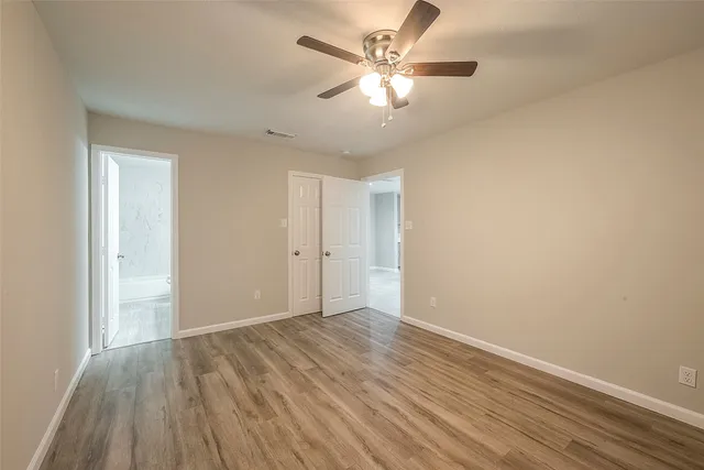 $2,150 | 5755 Heron Drive, Houston, TX 77033